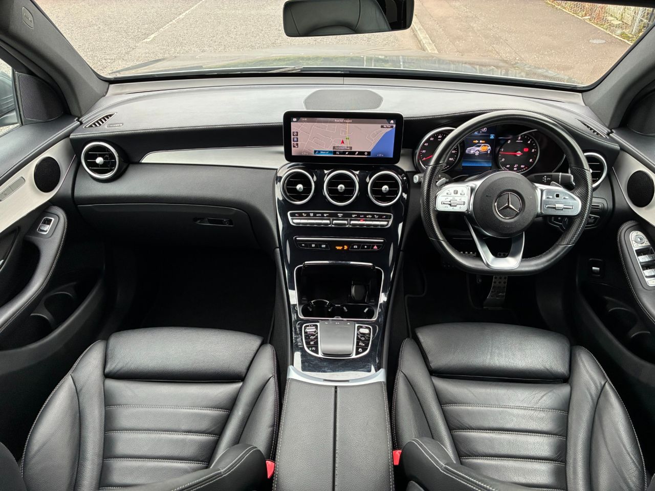 2022 MERCEDES GLC 2.0 GLC220d AMG Line SUV 5dr Diesel G-Tronic+ 4MATIC Euro 6 (s/s) (194 ps) - vehicle photo 7 for sale on PureCar
