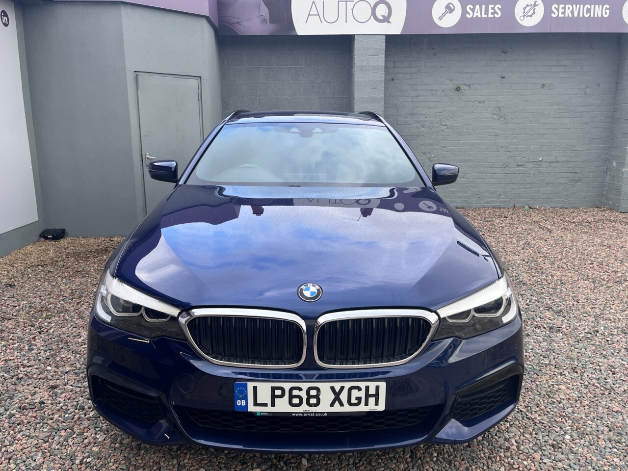2018 BMW 5 SERIES 2.0 520d M Sport Touring 5dr Diesel Auto Euro 6 (s/s) (190 ps) - vehicle photo 33 for sale on PureCar