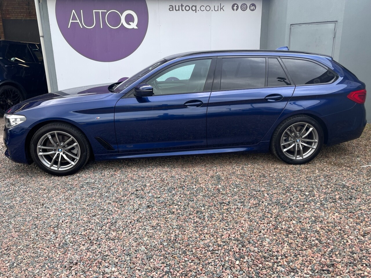 2018 BMW 5 SERIES 2.0 520d M Sport Touring 5dr Diesel Auto Euro 6 (s/s) (190 ps) - vehicle photo 35 for sale on PureCar