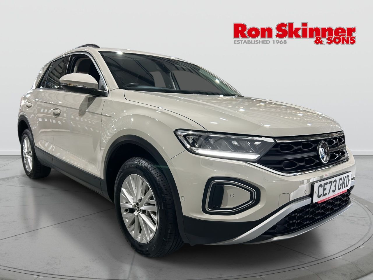2023 73 VOLKSWAGEN T-ROC 1.5 TSI Life SUV 5dr Petrol DSG Euro 6 (s/s) (150 ps)