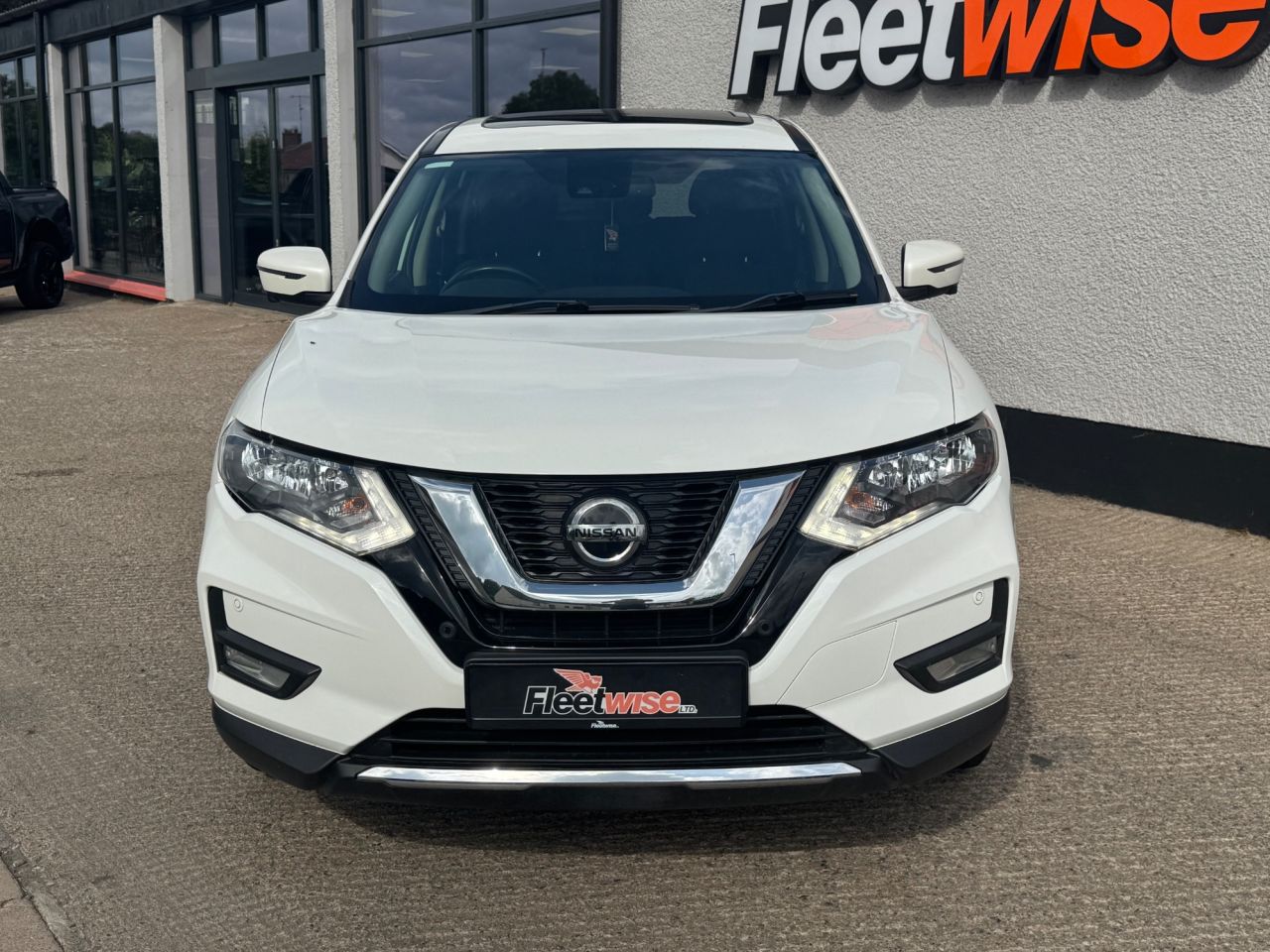 2020 NISSAN X-TRAIL 1.7 dCi Acenta Premium SUV 5dr Diesel Manual Euro 6 (s/s) (150 ps) - vehicle photo 2 for sale on PureCar