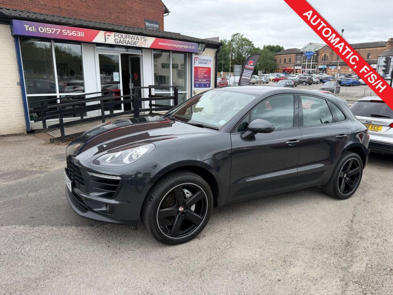 2016 Porsche Macan