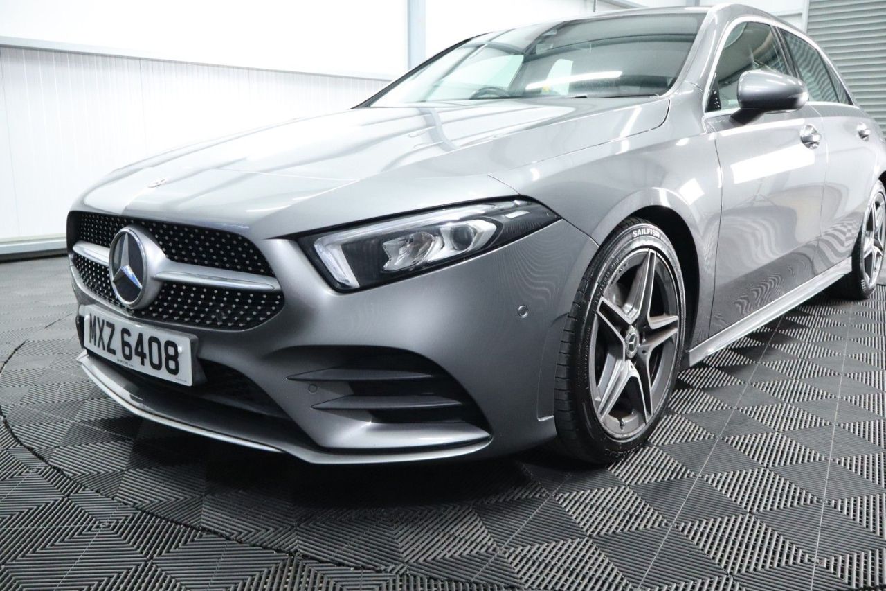2018 MERCEDES A CLASS 1.3 A200 AMG Line (Executive) Hatchback 5dr Petrol 7G-DCT Euro 6 (s/s) (163 - vehicle photo 11 for sale on PureCar
