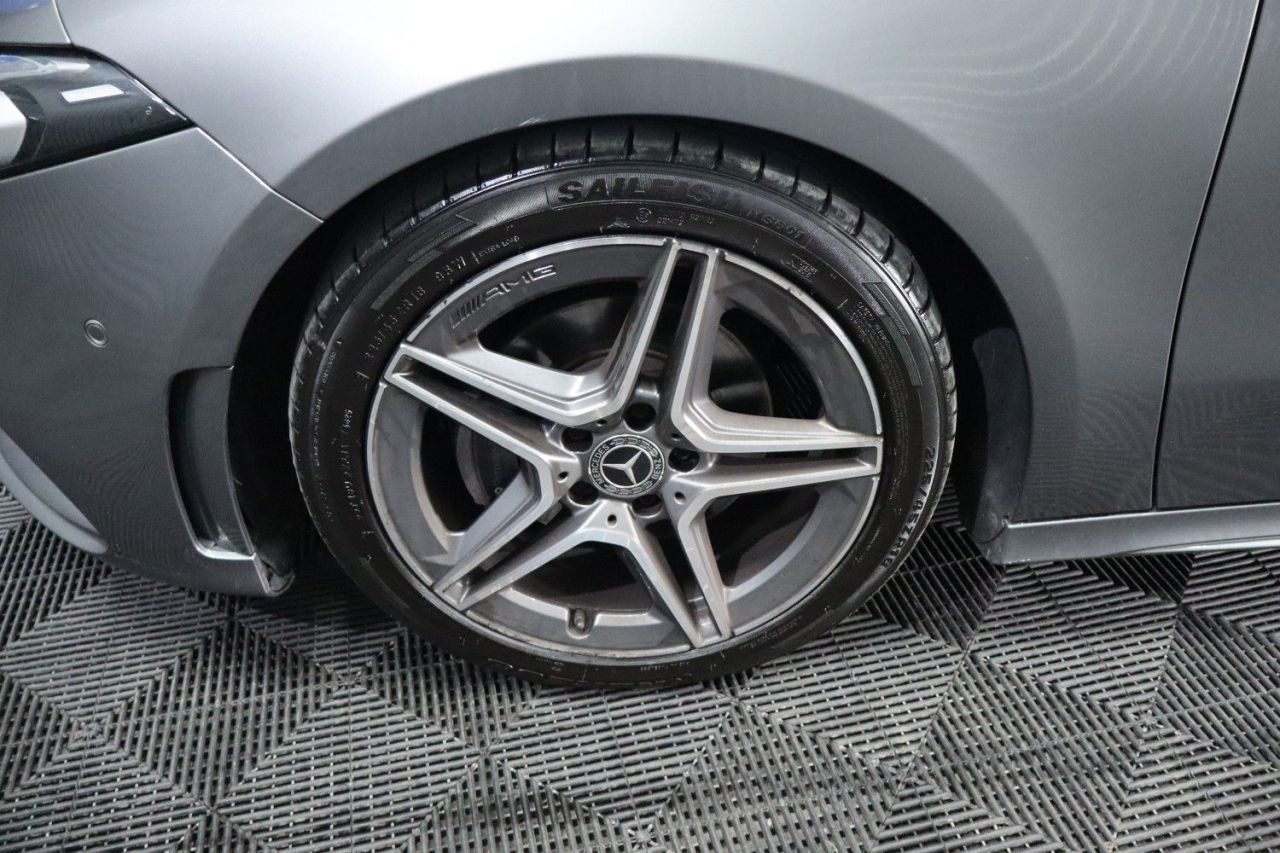 2018 MERCEDES A CLASS 1.3 A200 AMG Line (Executive) Hatchback 5dr Petrol 7G-DCT Euro 6 (s/s) (163 - vehicle photo 21 for sale on PureCar