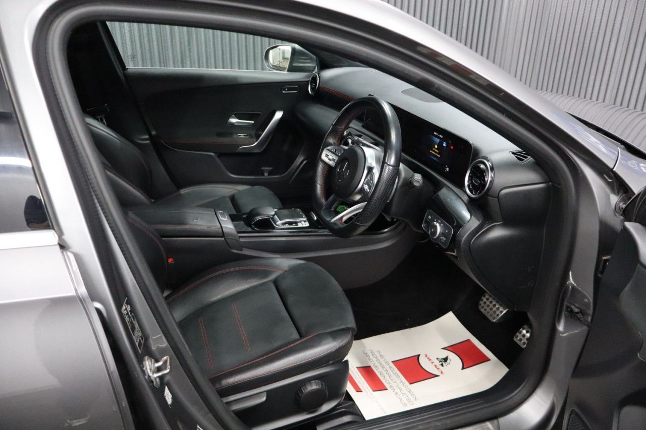 2018 MERCEDES A CLASS 1.3 A200 AMG Line (Executive) Hatchback 5dr Petrol 7G-DCT Euro 6 (s/s) (163 - vehicle photo 30 for sale on PureCar