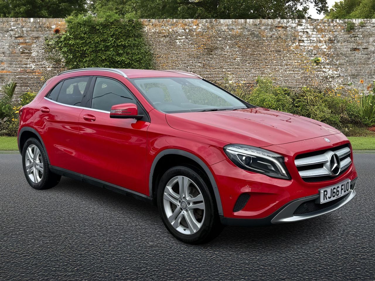 2016 Mercedes-Benz GLA