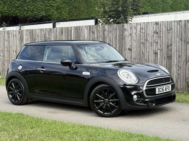 2016 MINI HATCH