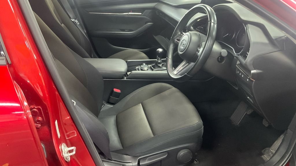 2019 Mazda Mazda3 — image 3
