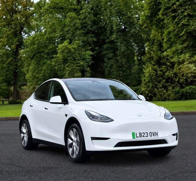 2023 Tesla MODEL