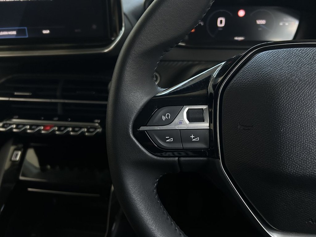 2024 Peugeot 208 — image 11