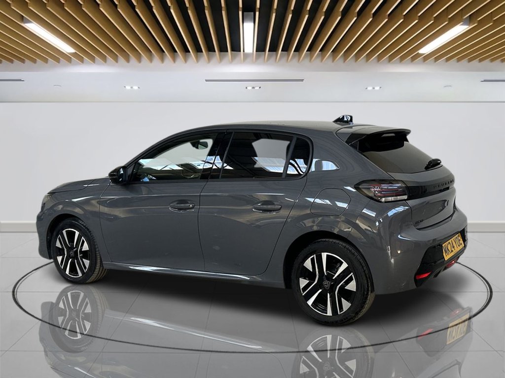 2024 Peugeot 208 — image 4
