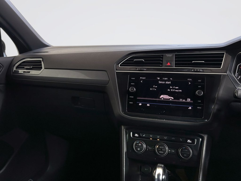 2019 Volkswagen Tiguan — image 16