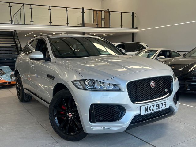 2016 Jaguar F-pace