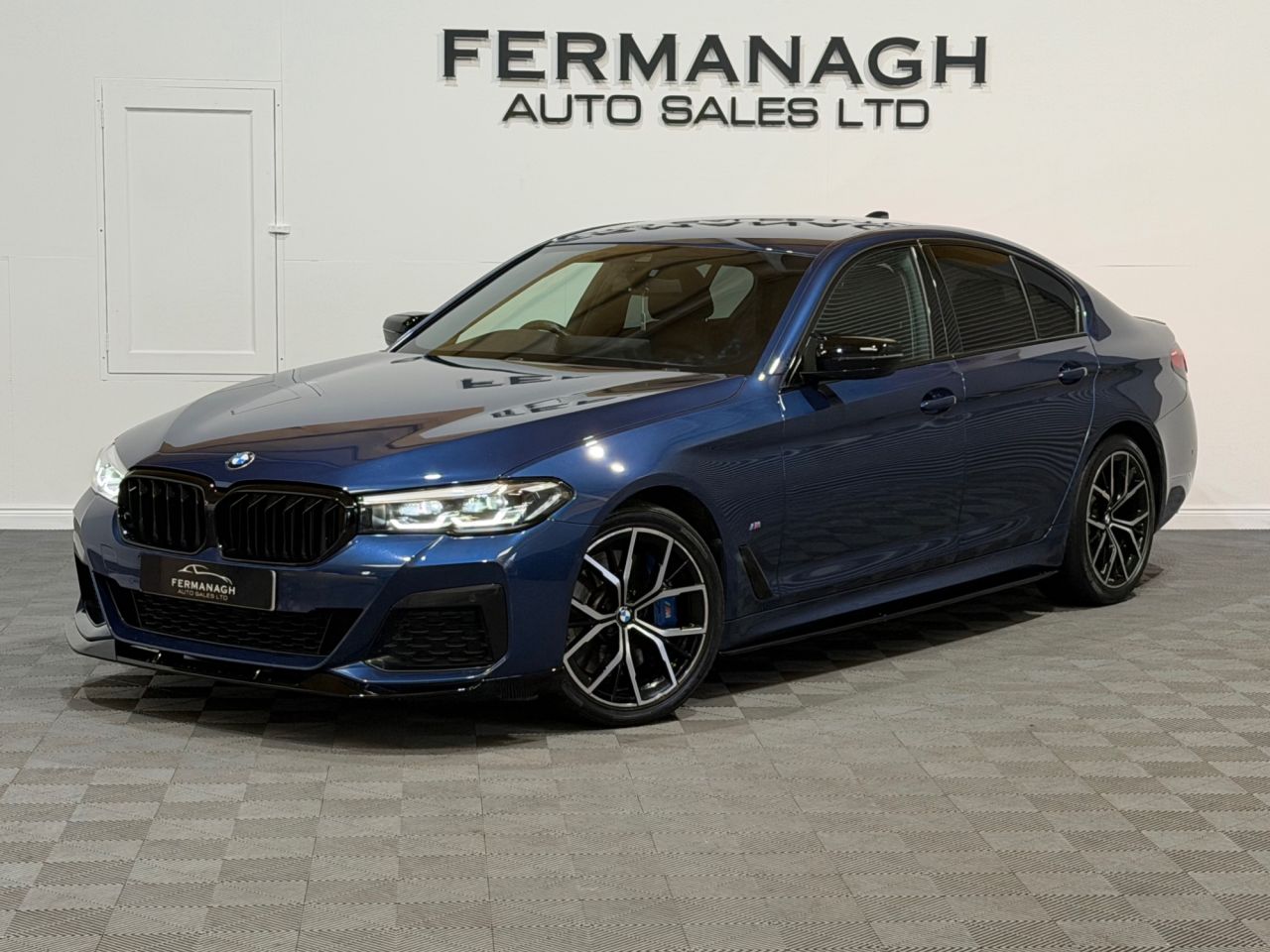 2022 BMW 5 SERIES 3.0 530d MHT M Sport Saloon 4dr Diesel Hybrid Steptronic xDrive Euro 6 (s/s - vehicle photo 4 for sale on PureCar