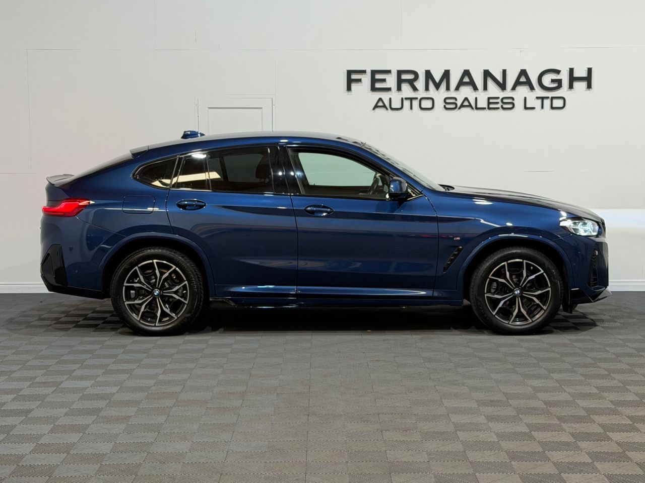 2023 BMW X4 2.0 20d MHT M Sport SUV 5dr Diesel Hybrid Auto xDrive Euro 6 (s/s) (190 ps) - vehicle photo 2 for sale on PureCar