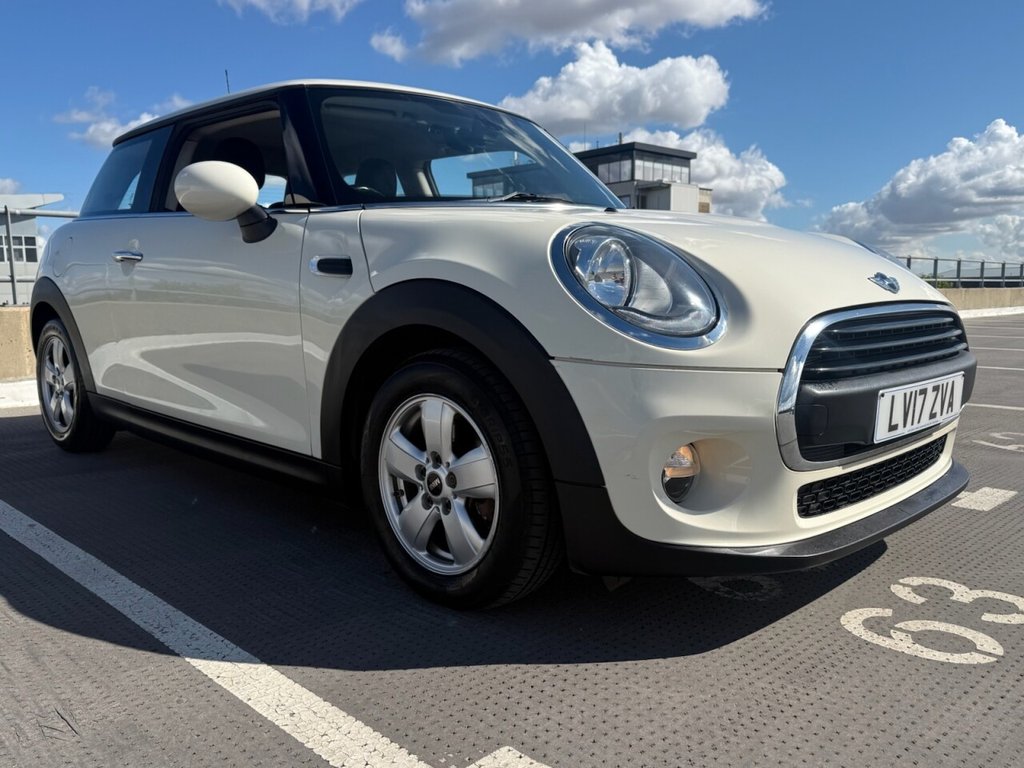 2017 MINI Hatch