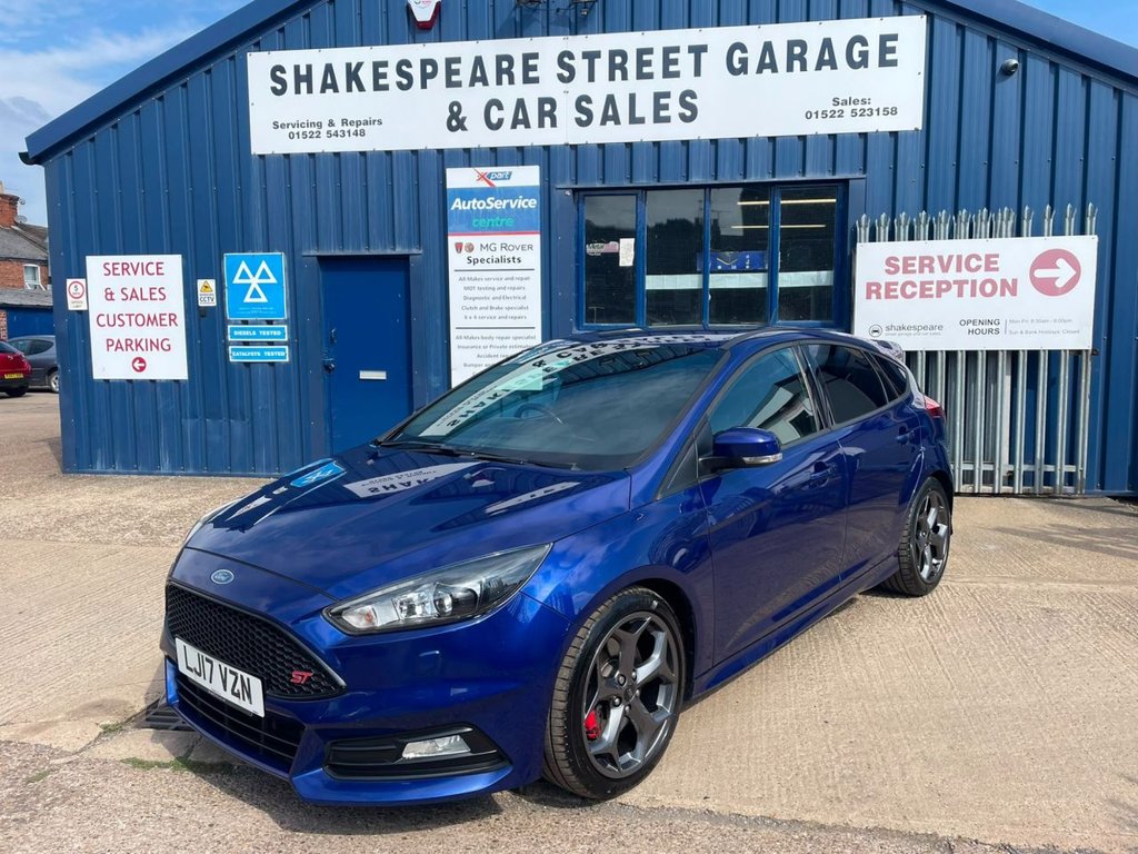 2017 Ford FOCUS