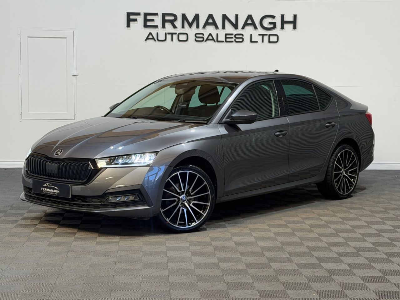 2022 SKODA OCTAVIA 2.0 TDI SE Technology Hatchback 5dr Diesel Manual Euro 6 (s/s) (116 ps) - vehicle photo 4 for sale on PureCar