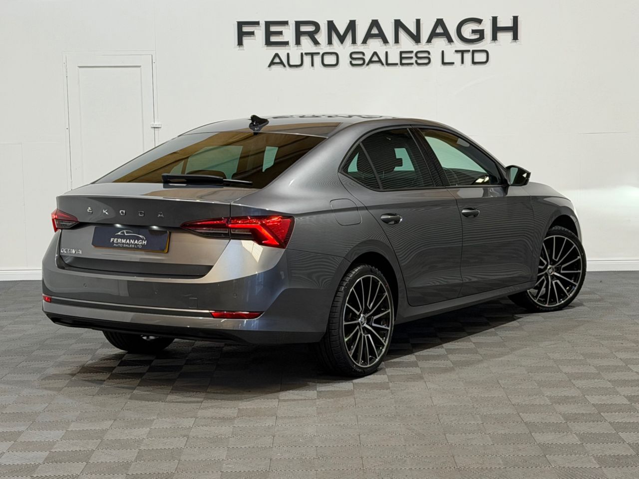 2022 SKODA OCTAVIA 2.0 TDI SE Technology Hatchback 5dr Diesel Manual Euro 6 (s/s) (116 ps) - vehicle photo 6 for sale on PureCar