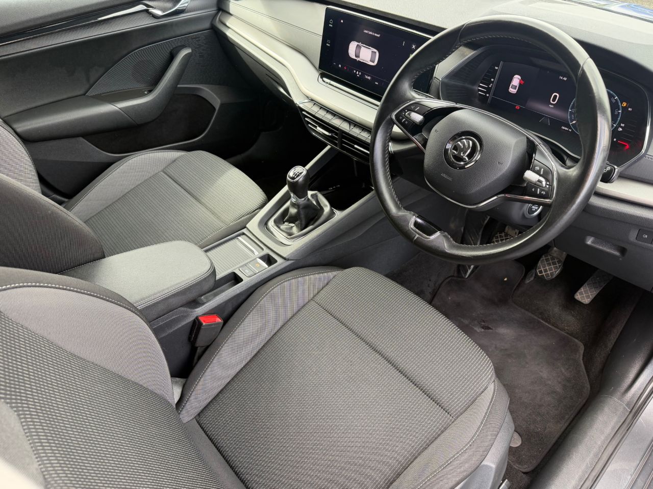 2022 SKODA OCTAVIA 2.0 TDI SE Technology Hatchback 5dr Diesel Manual Euro 6 (s/s) (116 ps) - vehicle photo 9 for sale on PureCar