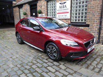 2017 Volvo V40
