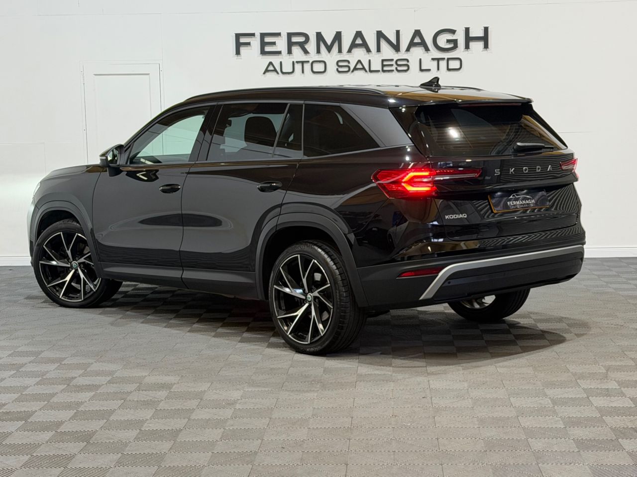 2025 SKODA KODIAQ 2.0 TDI SE SUV 5dr Diesel DSG Euro 6 (s/s) (7 Seat) (150 ps) - vehicle photo 3 for sale on PureCar