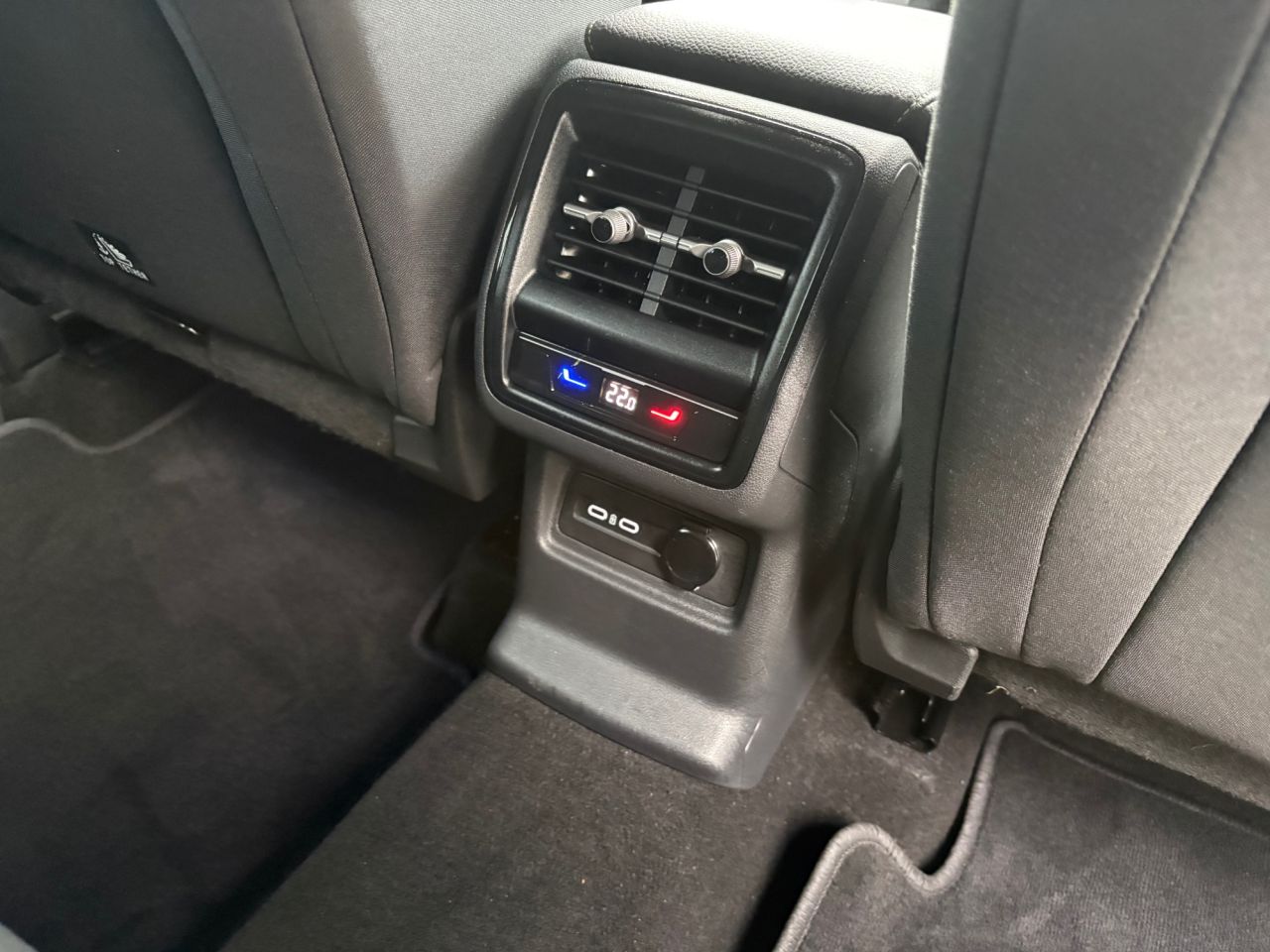 2025 SKODA KODIAQ 2.0 TDI SE SUV 5dr Diesel DSG Euro 6 (s/s) (7 Seat) (150 ps) - vehicle photo 19 for sale on PureCar