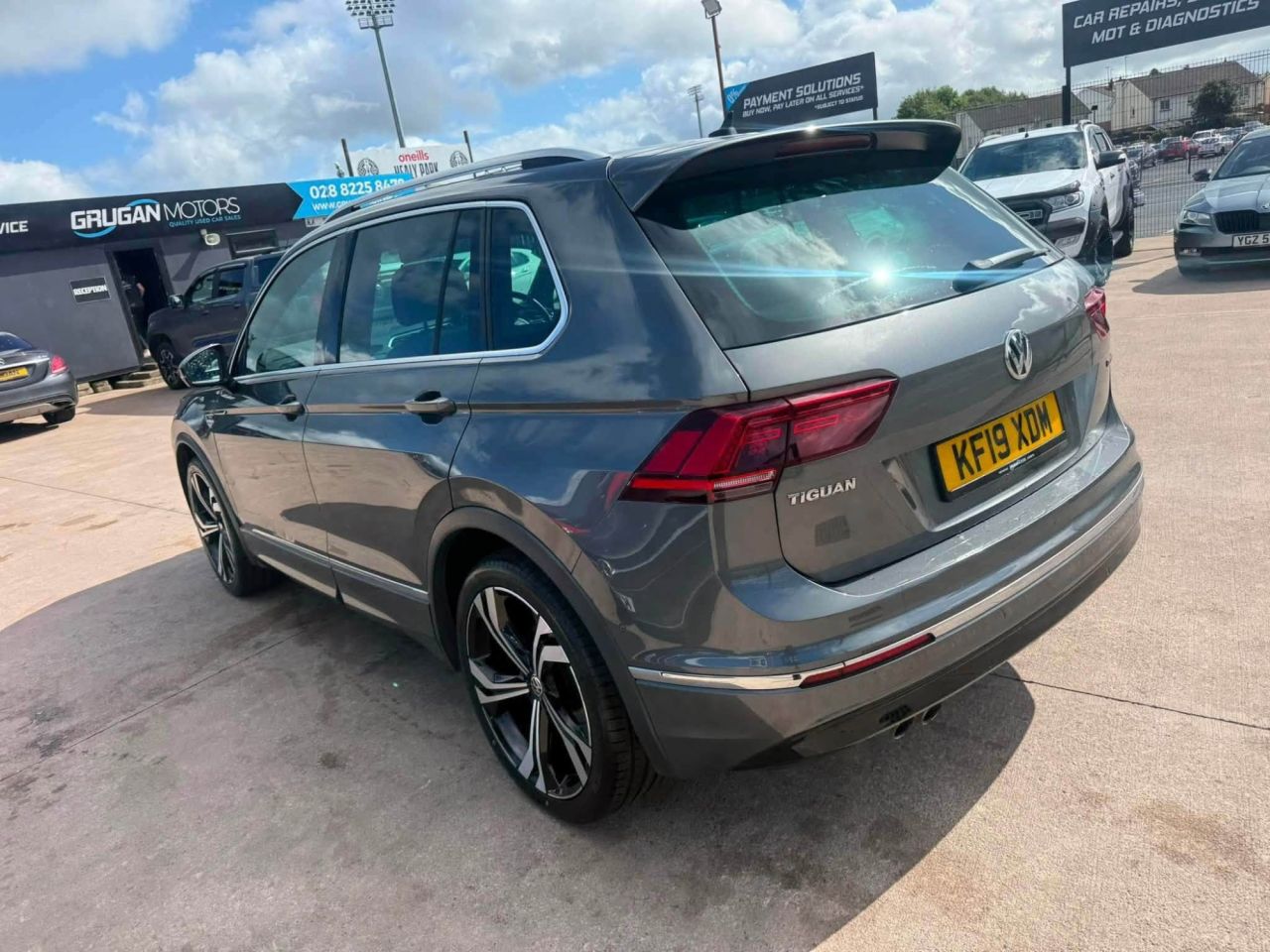 2019 VOLKSWAGEN TIGUAN 2.0 TDI R-Line Tech SUV 5dr Diesel DSG 4Motion Euro 6 (s/s) (190 ps) - vehicle photo 5 for sale on PureCar