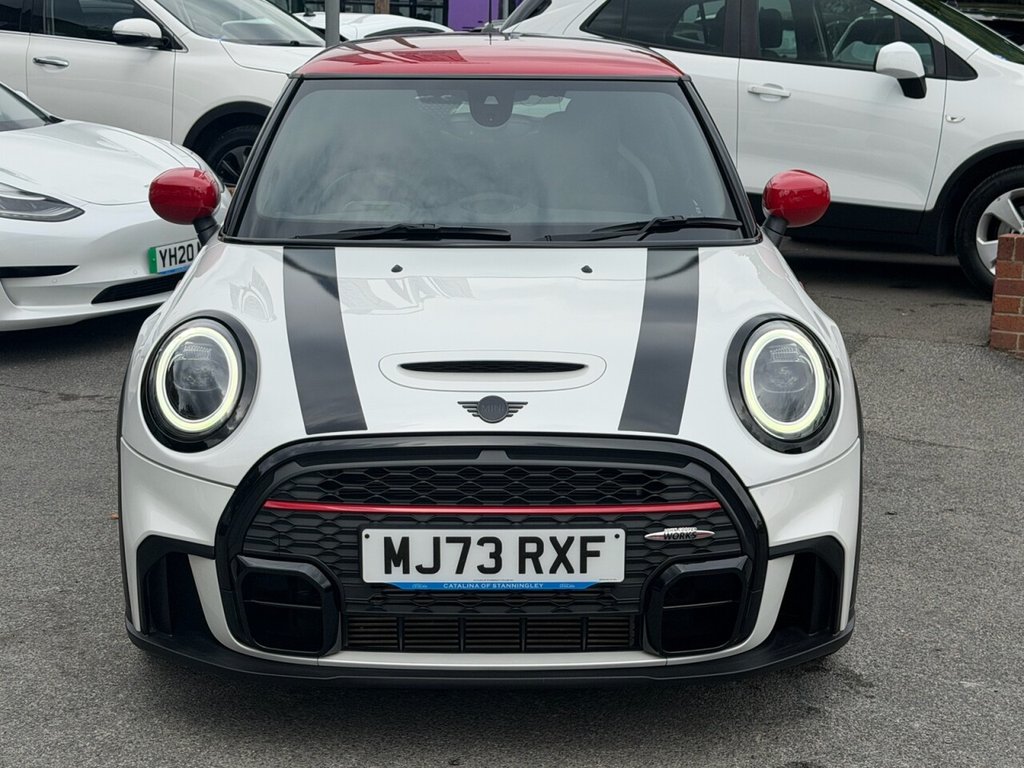 2023 MINI Hatch — image 16