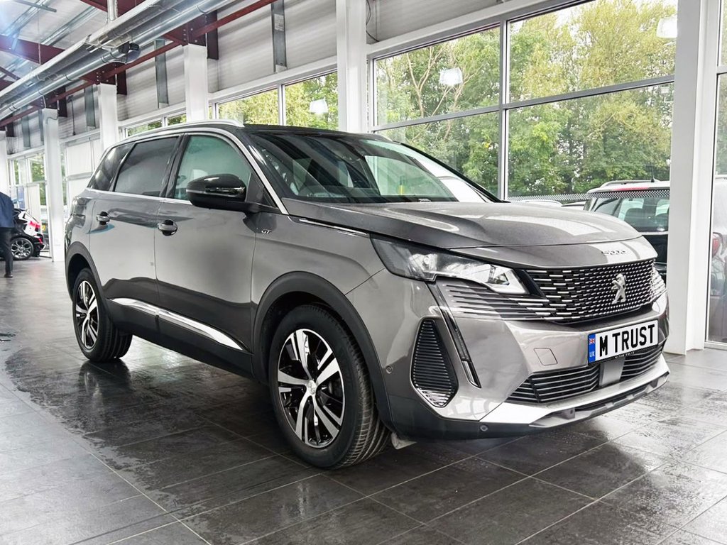 2022 Peugeot 5008