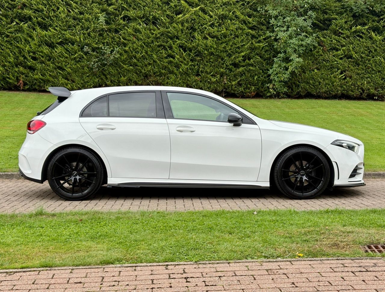 2018 MERCEDES A CLASS 1.5 A180d AMG Line Hatchback 5dr Diesel 7G-DCT Euro 6 (s/s) (116 ps) - vehicle photo 7 for sale on PureCar
