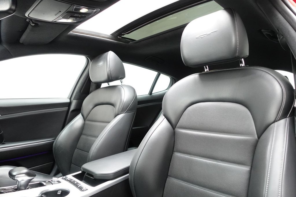 2019 Kia Stinger — image 8