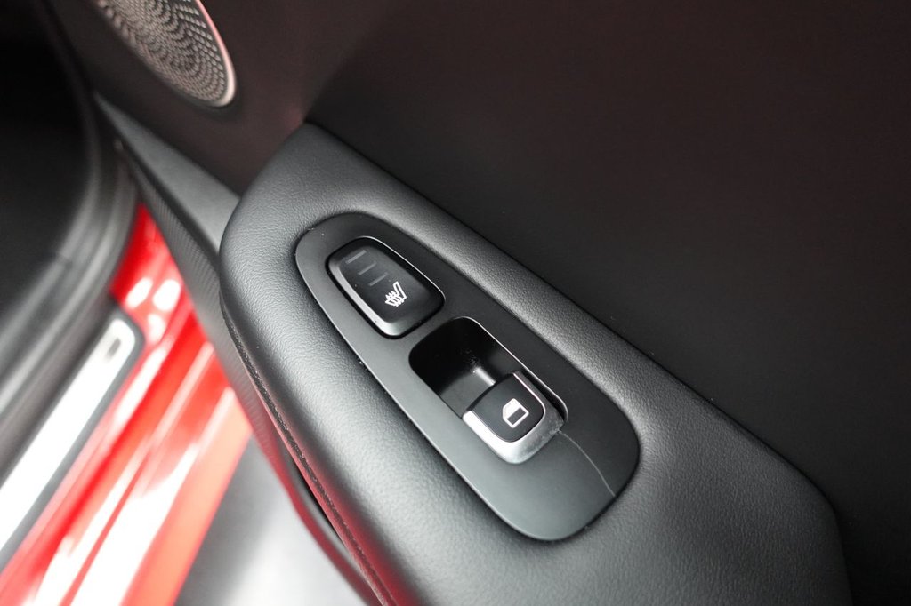 2019 Kia Stinger — image 14