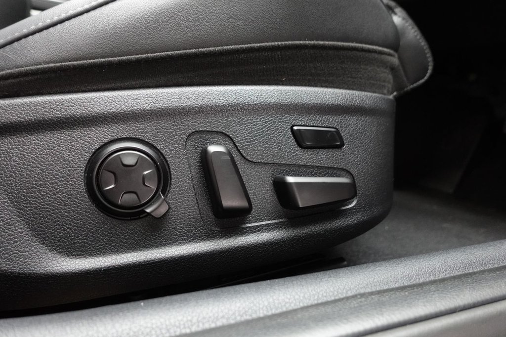 2019 Kia Stinger — image 10