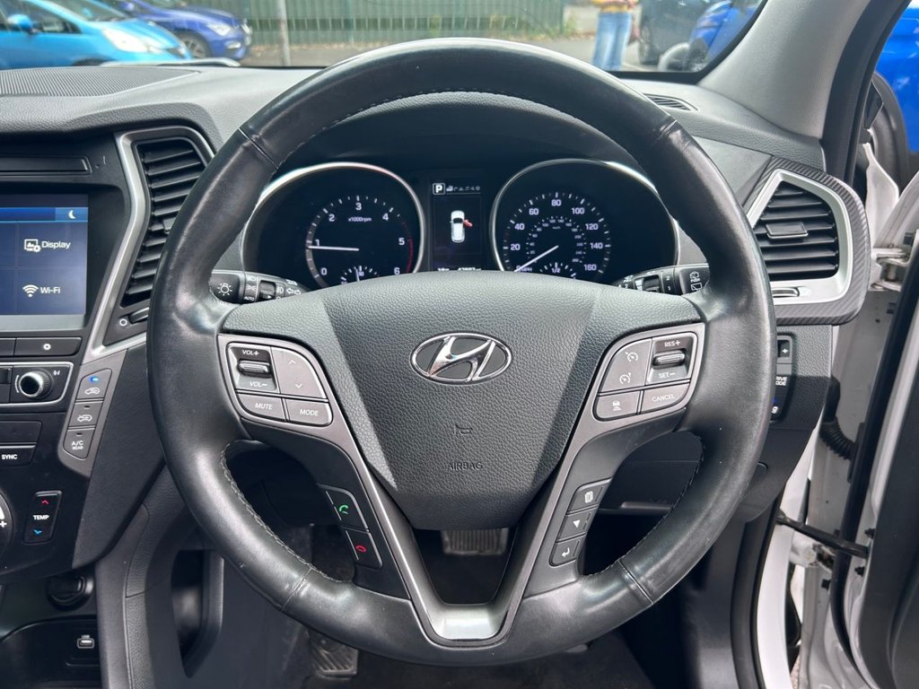 2017 Hyundai Santa Fe — image 45