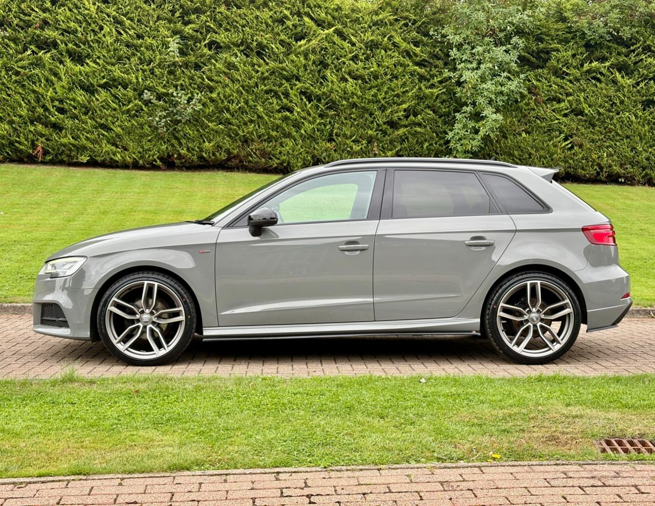 2019 AUDI A3 1.6 TDI 30 Black Edition Sportback 5dr Diesel S Tronic Euro 6 (s/s) (116 ps - vehicle photo 8 for sale on PureCar