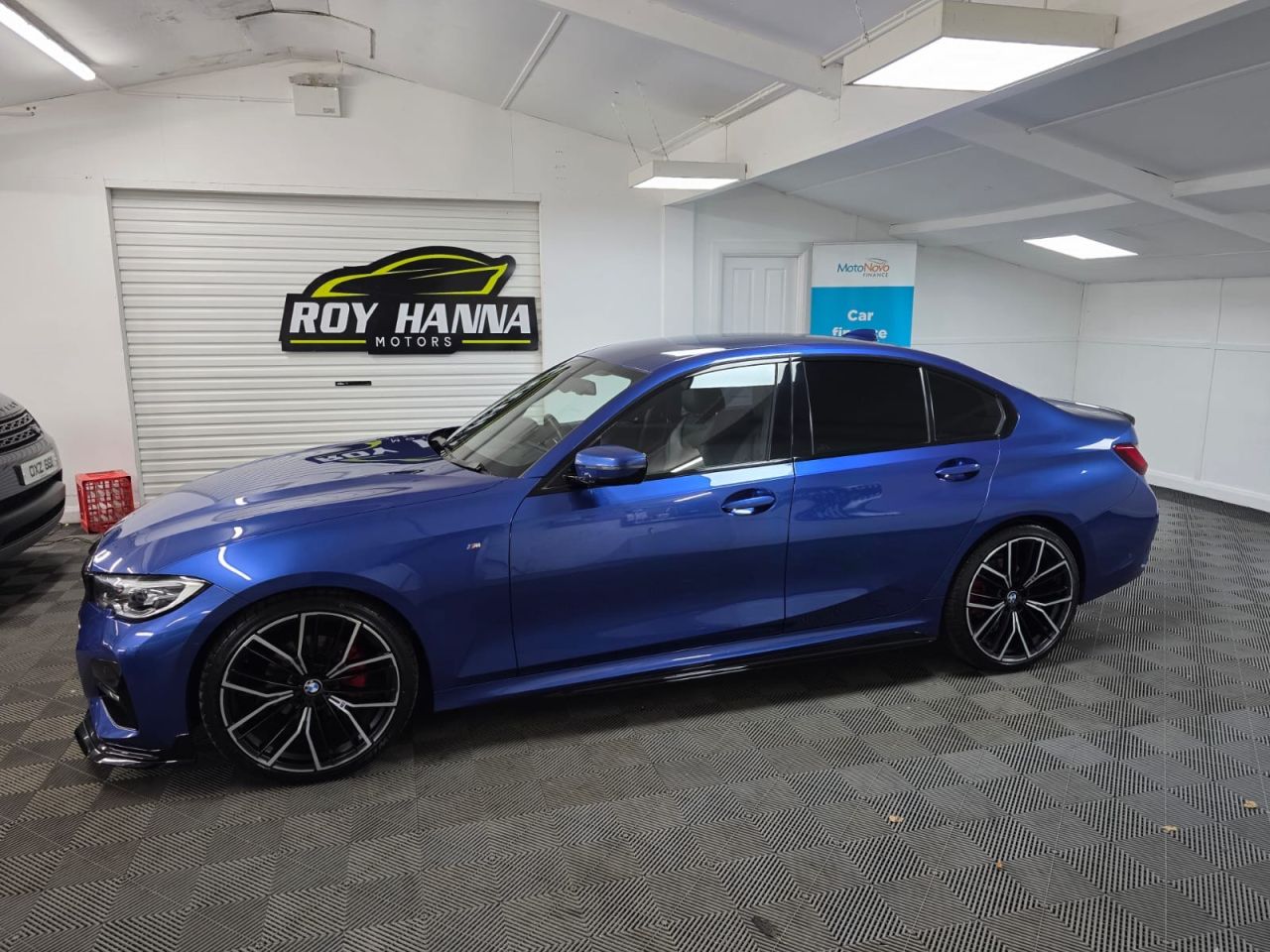 2020 BMW 3 SERIES 2.0 320d MHT M Sport Saloon 4dr Diesel Hybrid Auto Euro 6 (s/s) (190 ps) Pa - vehicle photo 3 for sale on PureCar