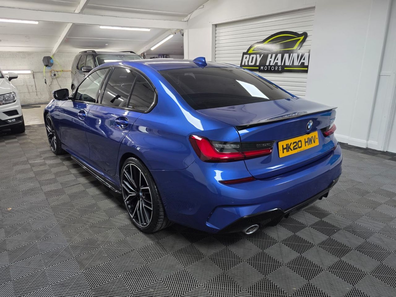 2020 BMW 3 SERIES 2.0 320d MHT M Sport Saloon 4dr Diesel Hybrid Auto Euro 6 (s/s) (190 ps) Pa - vehicle photo 4 for sale on PureCar