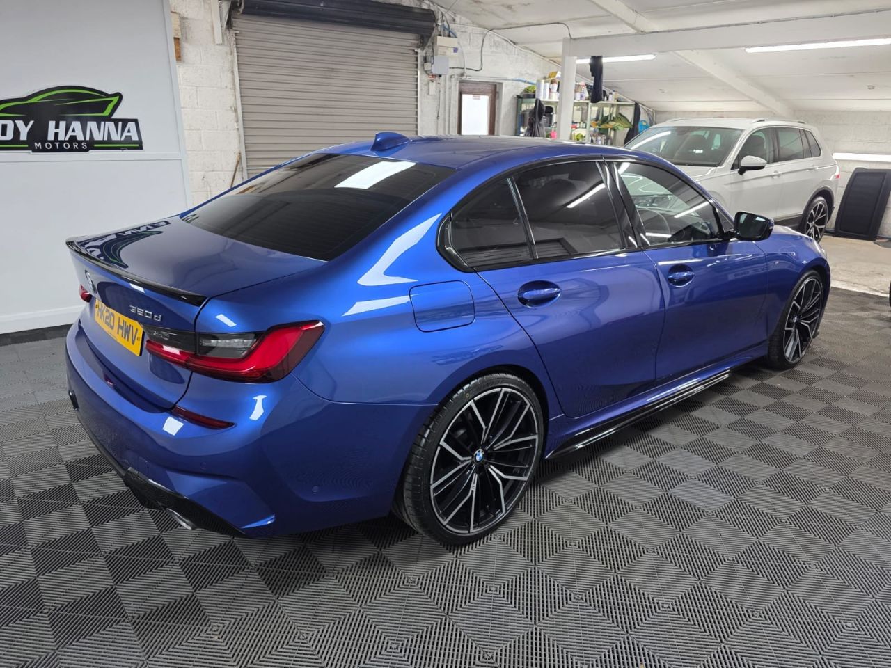 2020 BMW 3 SERIES 2.0 320d MHT M Sport Saloon 4dr Diesel Hybrid Auto Euro 6 (s/s) (190 ps) Pa - vehicle photo 6 for sale on PureCar
