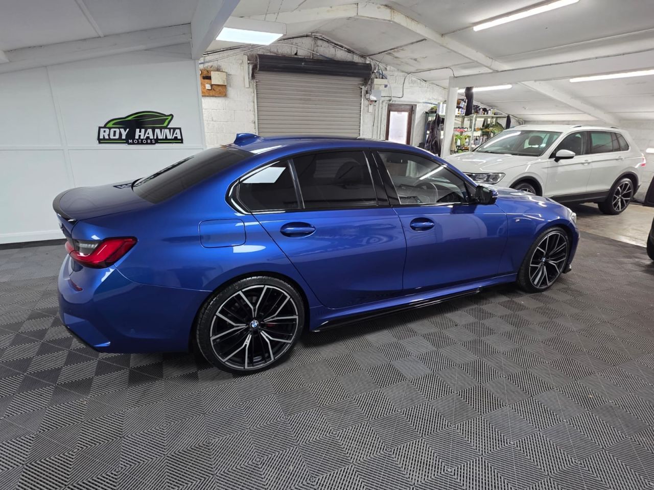 2020 BMW 3 SERIES 2.0 320d MHT M Sport Saloon 4dr Diesel Hybrid Auto Euro 6 (s/s) (190 ps) Pa - vehicle photo 7 for sale on PureCar