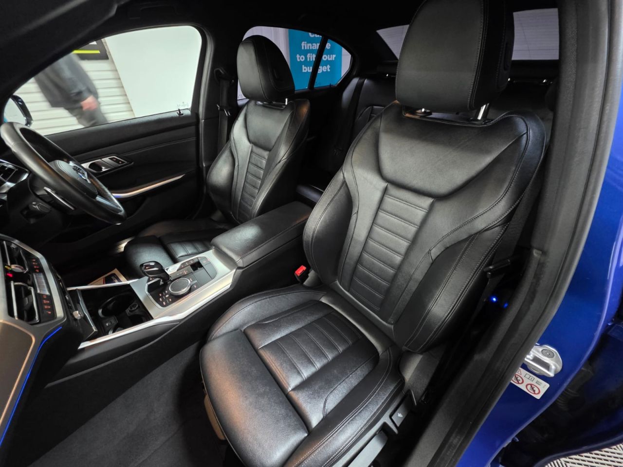 2020 BMW 3 SERIES 2.0 320d MHT M Sport Saloon 4dr Diesel Hybrid Auto Euro 6 (s/s) (190 ps) Pa - vehicle photo 11 for sale on PureCar