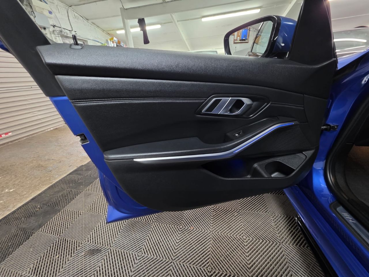 2020 BMW 3 SERIES 2.0 320d MHT M Sport Saloon 4dr Diesel Hybrid Auto Euro 6 (s/s) (190 ps) Pa - vehicle photo 13 for sale on PureCar