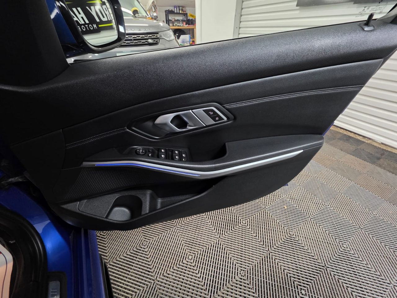 2020 BMW 3 SERIES 2.0 320d MHT M Sport Saloon 4dr Diesel Hybrid Auto Euro 6 (s/s) (190 ps) Pa - vehicle photo 20 for sale on PureCar