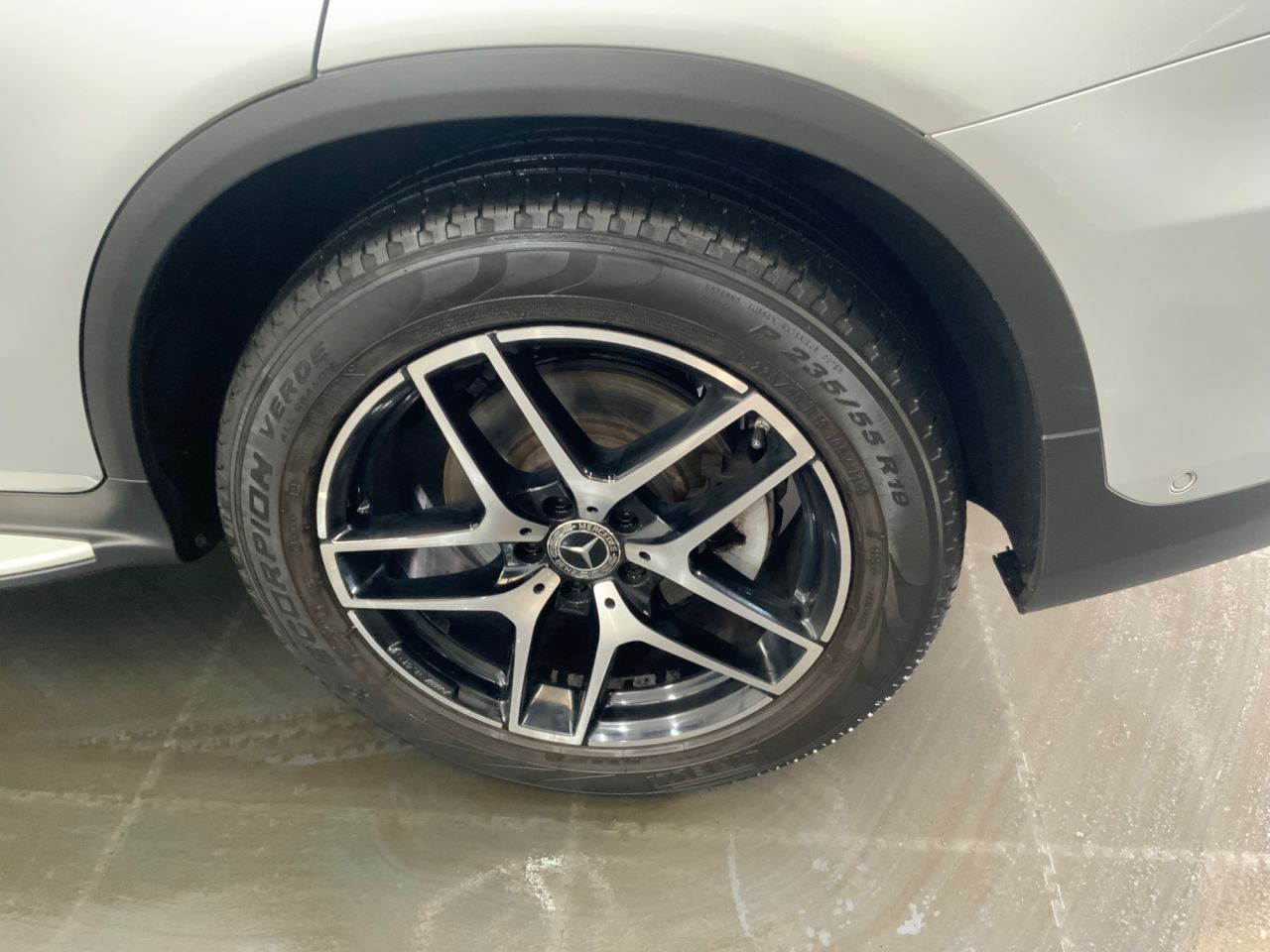 2018 MERCEDES GLC 2.0 GLC250 AMG Line (Premium) SUV 5dr Petrol G-Tronic 4MATIC Euro 6 (s/s) ( - vehicle photo 16 for sale on PureCar