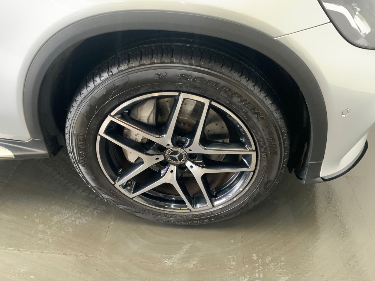 2018 MERCEDES GLC 2.0 GLC250 AMG Line (Premium) SUV 5dr Petrol G-Tronic 4MATIC Euro 6 (s/s) ( - vehicle photo 18 for sale on PureCar