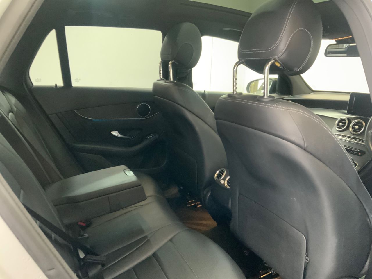 2018 MERCEDES GLC 2.0 GLC250 AMG Line (Premium) SUV 5dr Petrol G-Tronic 4MATIC Euro 6 (s/s) ( - vehicle photo 22 for sale on PureCar