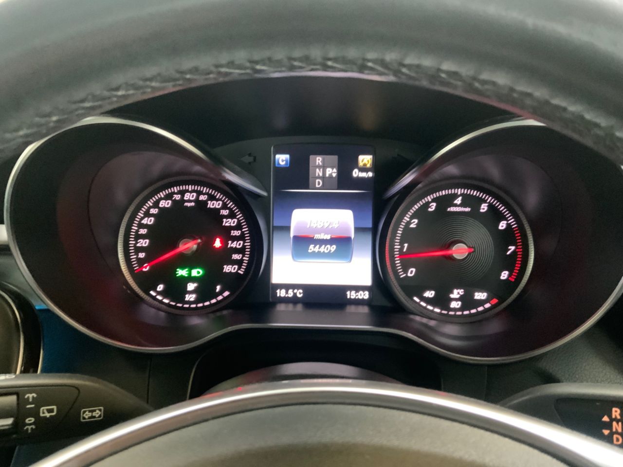 2018 MERCEDES GLC 2.0 GLC250 AMG Line (Premium) SUV 5dr Petrol G-Tronic 4MATIC Euro 6 (s/s) ( - vehicle photo 28 for sale on PureCar