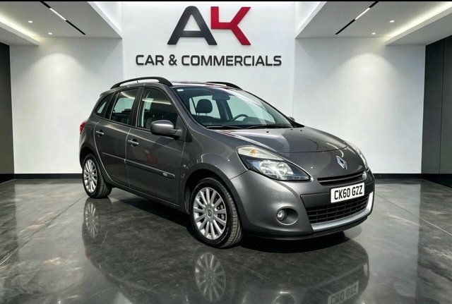 2010 RENAULT CLIO 1.5 DCI DYNAMIQUE SPORT TOURER 5DR DIESEL MANUAL TOM TOM 115 G... photo