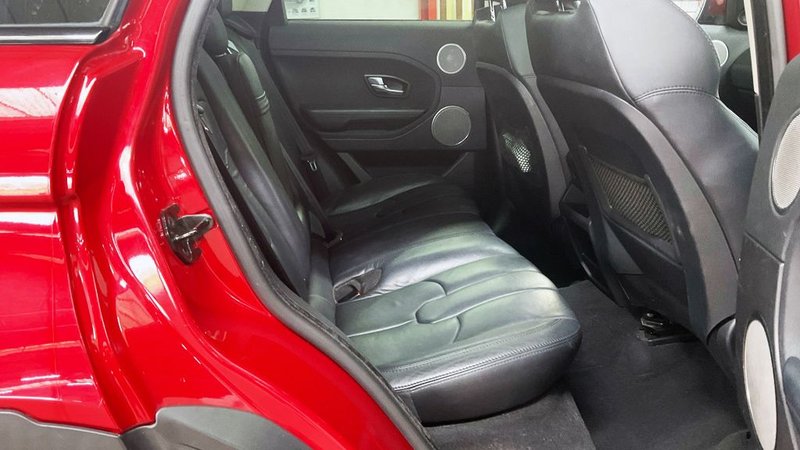 2013 Land Rover Range Rover Evoque in red — photo 9 of 10