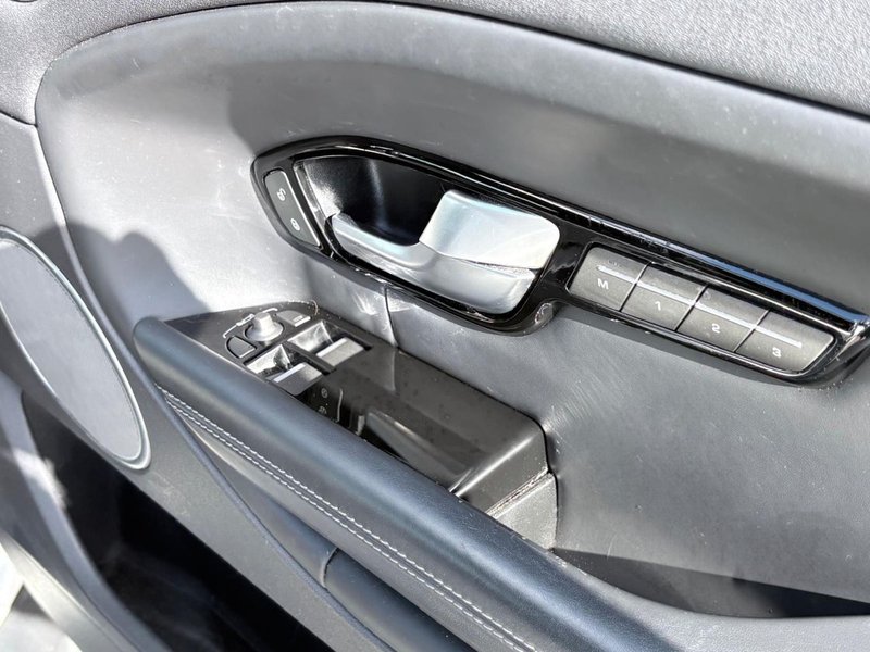 2016 Land Rover Range Rover Evoque in white — photo 22 of 23